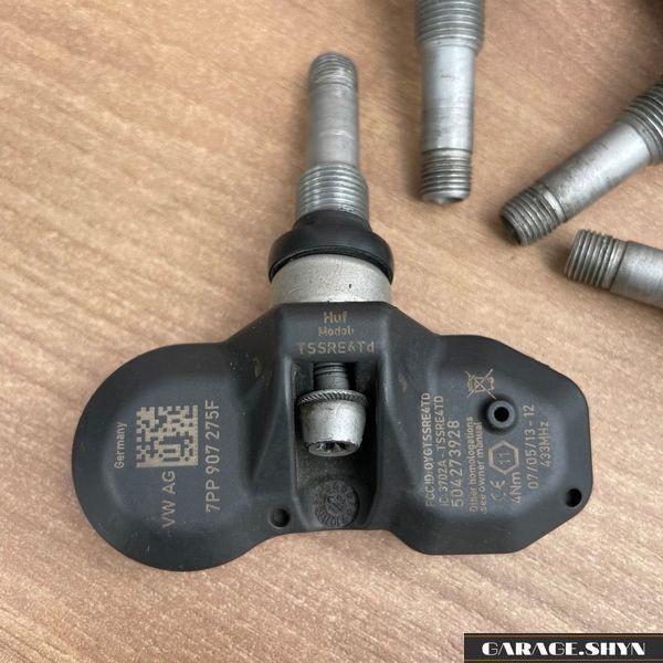 Датчики&nbsp;тиску шин (7PP907275F) для VAG group, Volkswagen, Audi, Seat, Porsche, Bentley. 00104 фото
