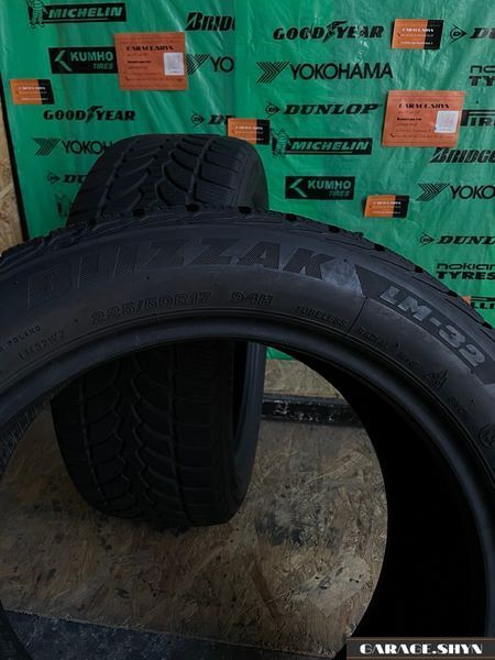 225/50 R17 Bridgestone Blizzak LM 32 RFT  00259 фото