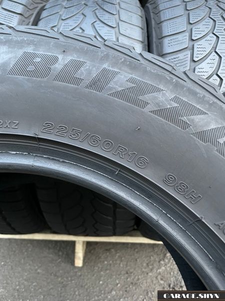 225/60 R16 Bridgestone Blizzak LM-32 00064 фото