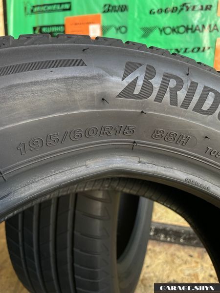 195/60 R15 Bridgestone Turanza T005 00022 фото
