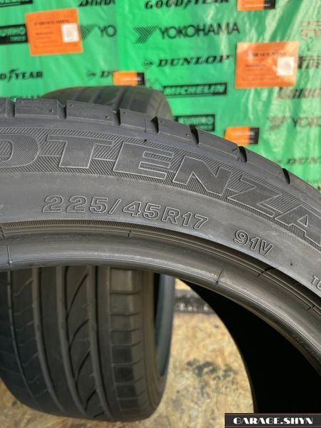 225/45 R17 Bridgestone Potenza RE050A 00025 фото