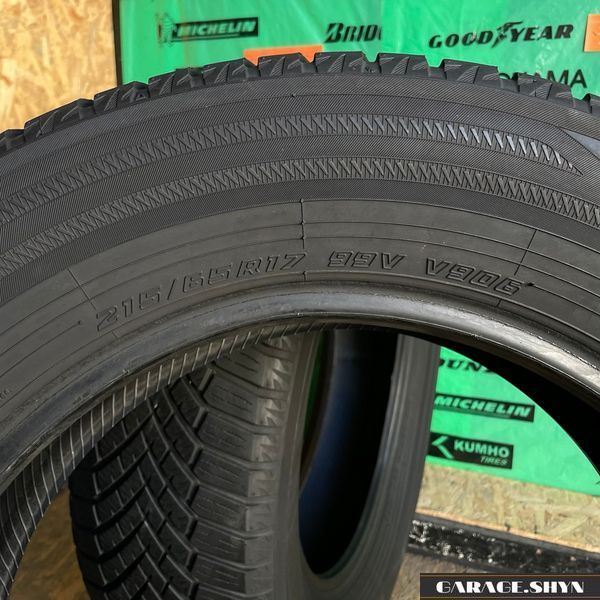 215/65 R17 Yokohama Blu Earth Winter V906 00328 фото