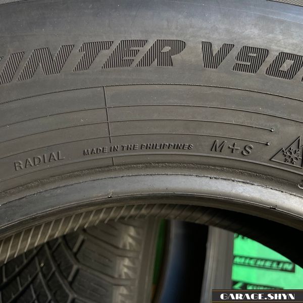 215/65 R17 Yokohama Blu Earth Winter V906 00328 фото