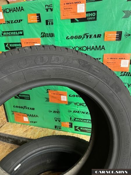 215/60 R17C Good Year Cargo Vector M+S Всесезонні шини б/в 00342 фото