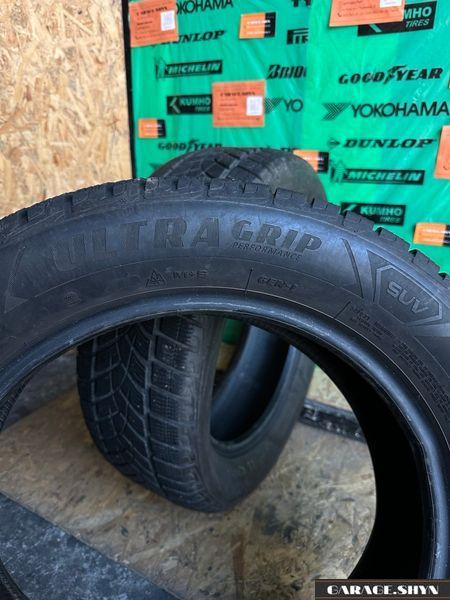 215/60 R17 Good Year Ultra Grip Performance Gen-1 SUV Зимові шини б/в 00443 фото