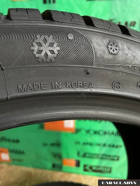 235/40 R18 Kumho I`Zen KW 27 Asymmetric XL 00393 фото