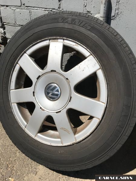 Ковпаки заглушка до литих дисків R15 Volkswagen оригінал код: 3B0 601 149 00094 фото